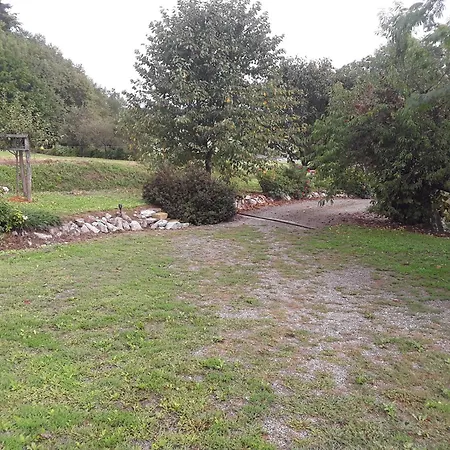 Daire Location En Pre Montagne Pyreneenne